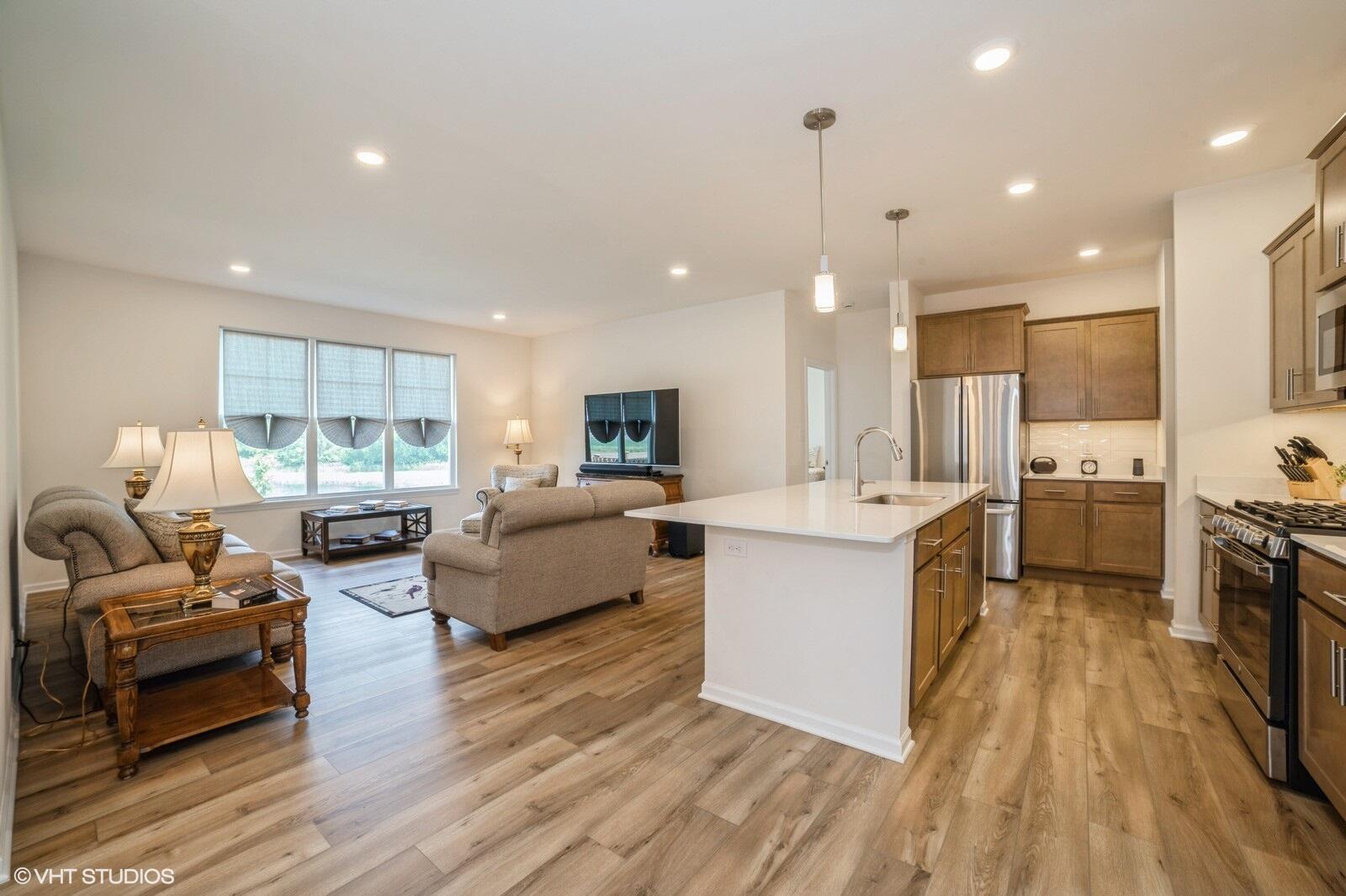 5083 Sedona Circle