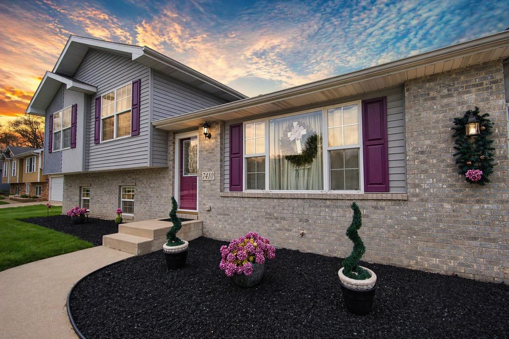 Photo of 7410 Longcommon Road, Portage, IN 46368 (MLS # 837780)