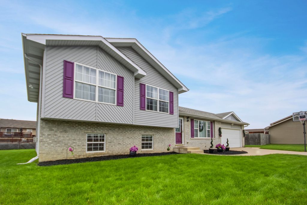 Photo of 7410 Longcommon Road, Portage, IN 46368 (MLS # 837780)