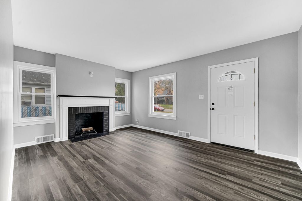 Photo of 3725 Tyler Street, Gary, IN 46408 (MLS # 831133)