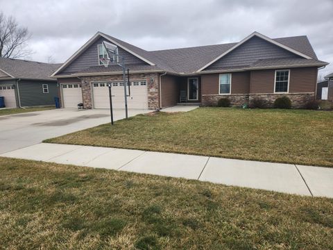 Property photo of 702 19th Street Se, Demotte, IN 46310