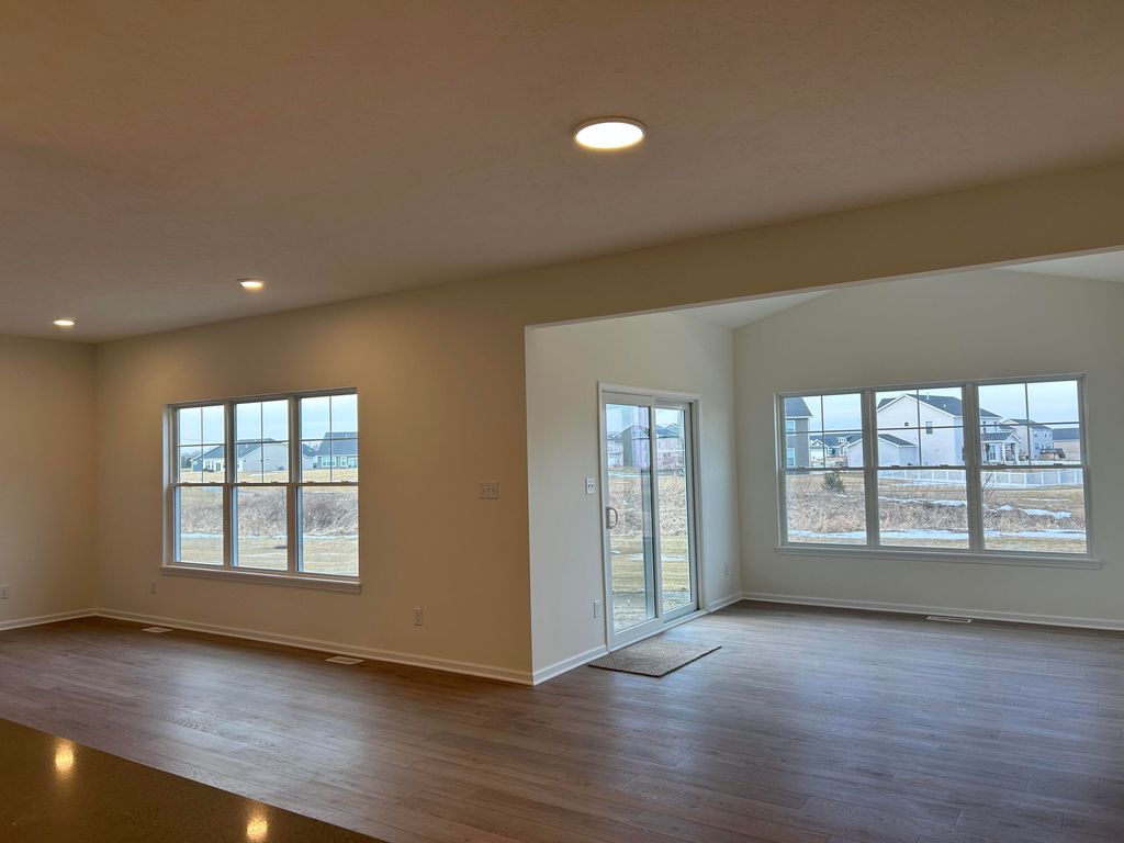 Photo of 5534 Jaskula Lane, Schererville, IN 46375 (MLS # 834006)