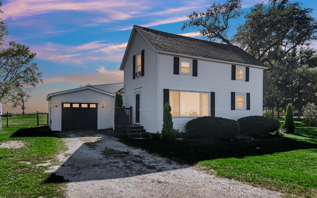 Photo of 11396 W St Rd 8, La Crosse, IN 46348 (MLS # 846621)