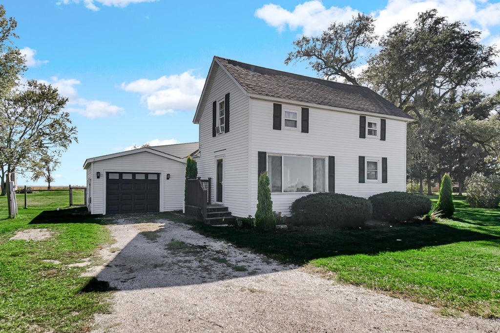Photo of 11396 W St Rd 8, La Crosse, IN 46348 (MLS # 846621)