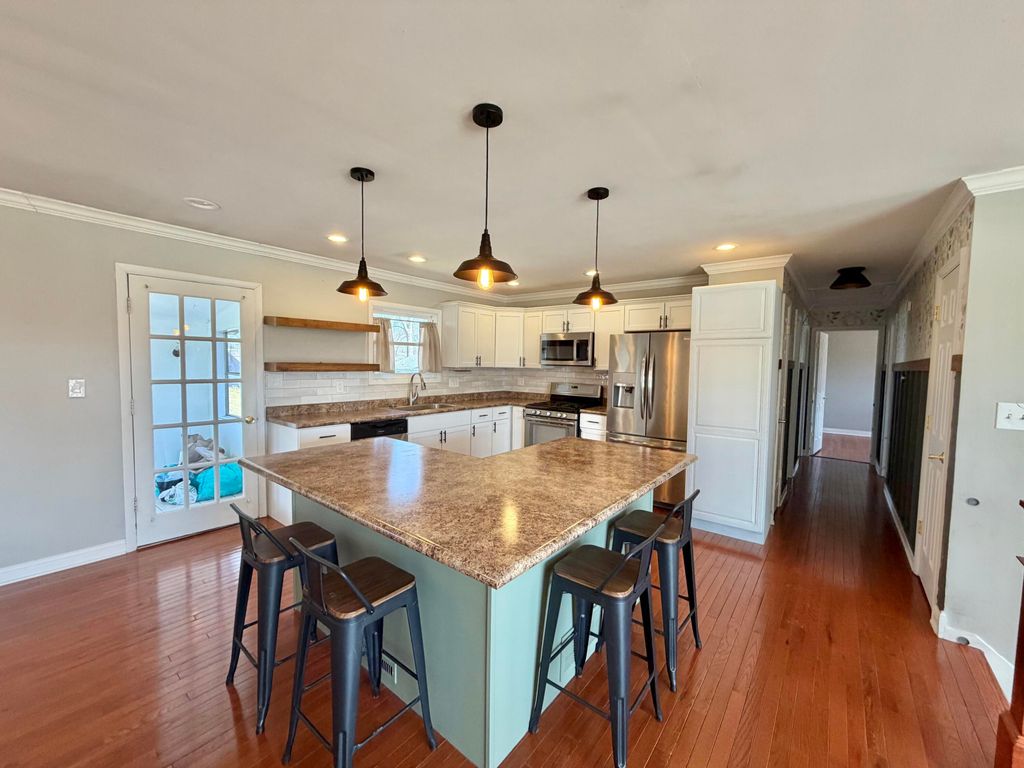 Photo of 3063 Parkwood Place, Crown Point, IN 46307 (MLS # 835944)