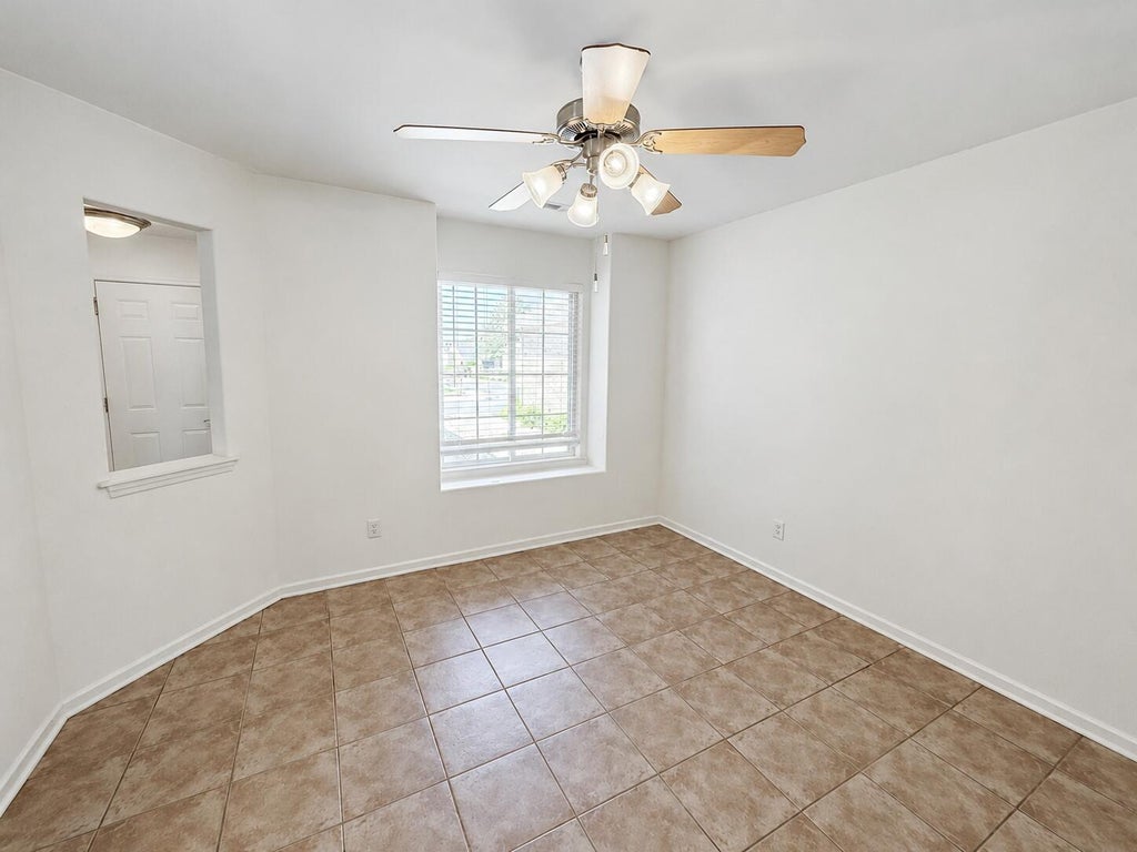 Photo of 10653 Keystone Lane, Crown Point, IN 46307 (MLS # 844496)