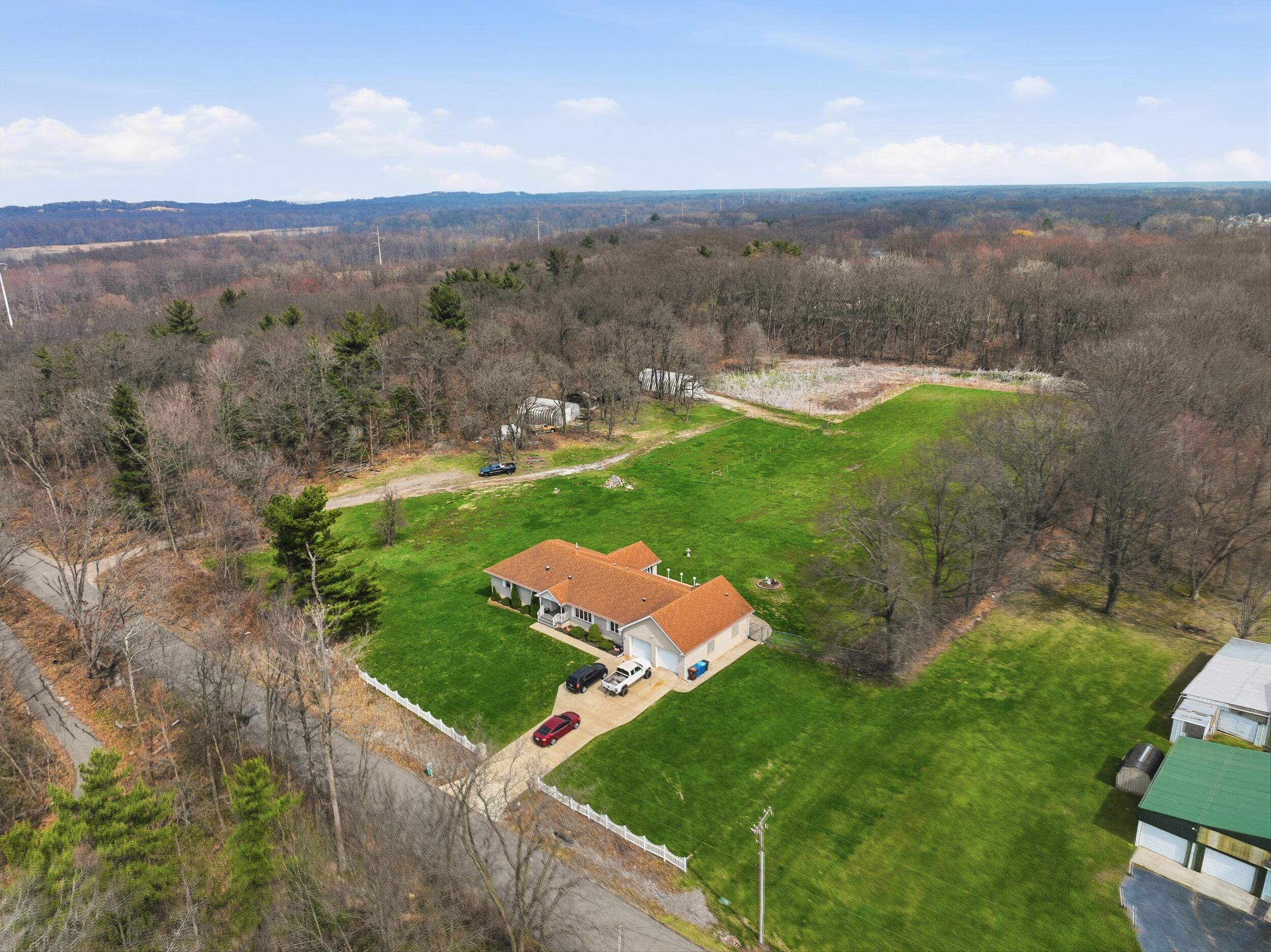 1251 N Mineral Springs Road