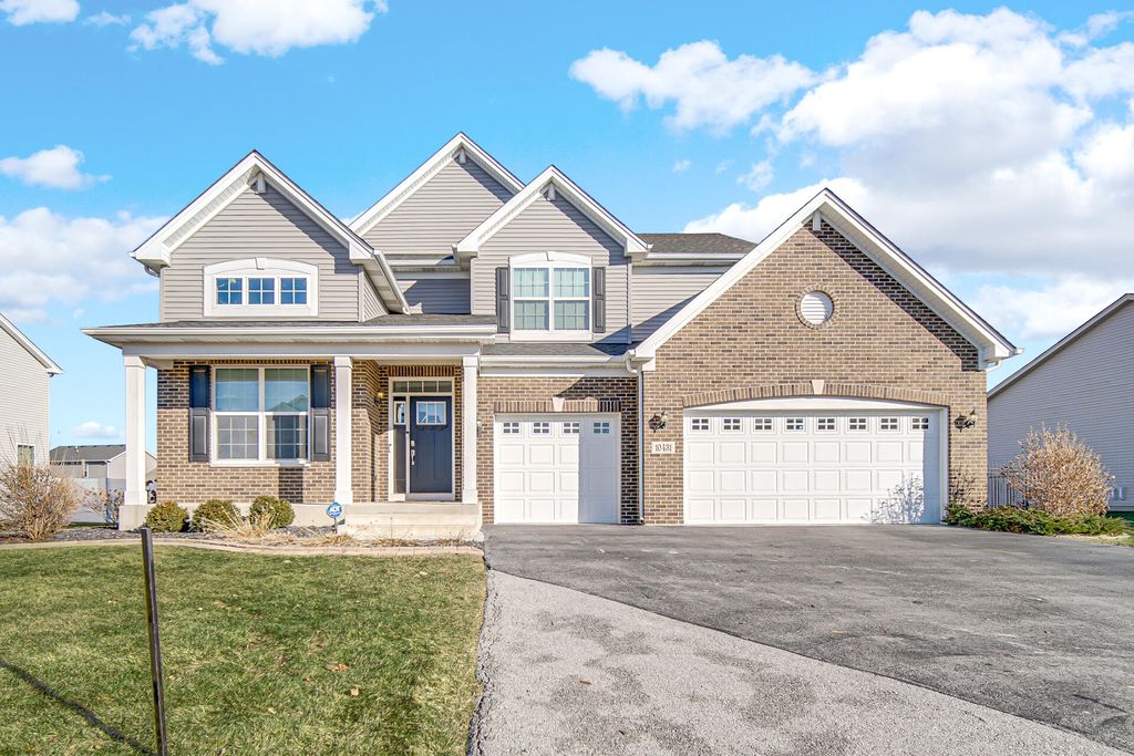 Photo of 10431 Douglas Drive, Saint John, IN 46373 (MLS # 832130)