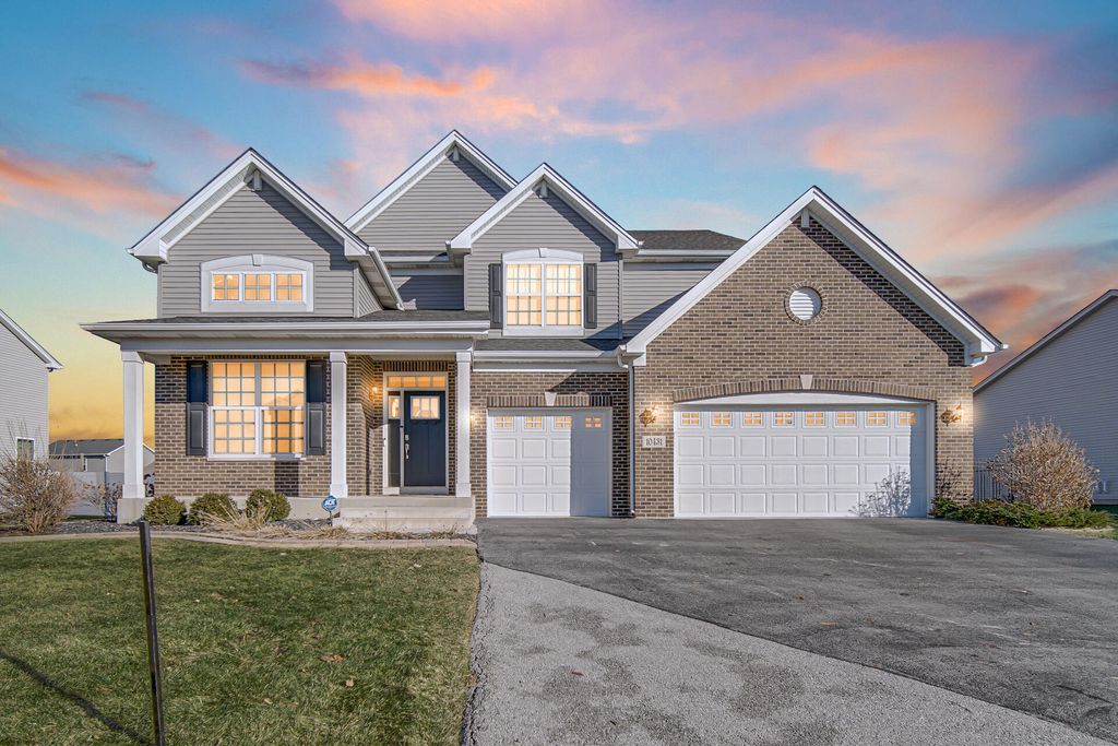 Photo of 10431 Douglas Drive, Saint John, IN 46373 (MLS # 832130)