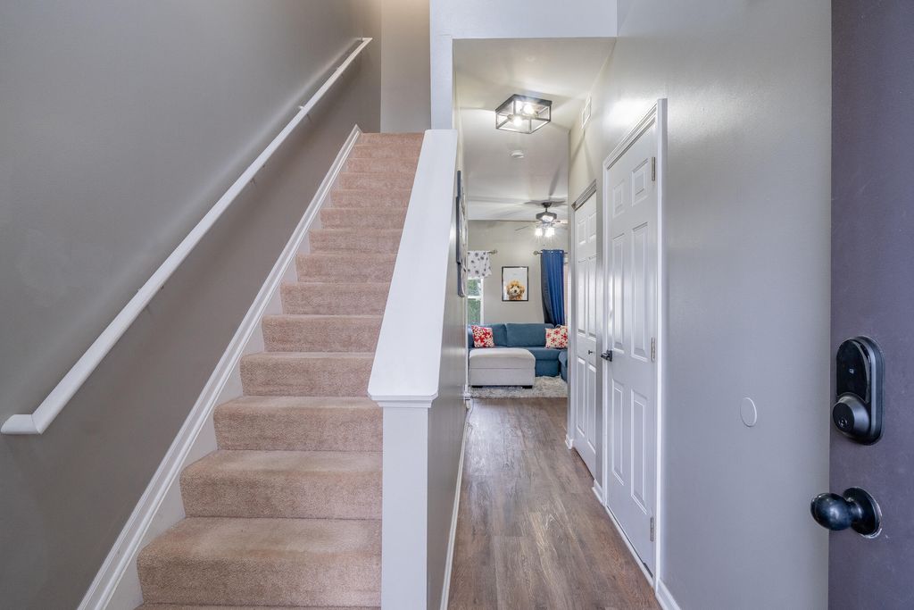 Photo of 11165 Orange Street, Crown Point, IN 46307 (MLS # 832782)