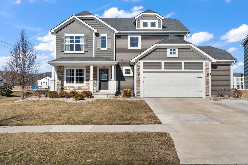 Photo of 508 E 119th Place, Crown Point, IN 46307 (MLS # 834817)