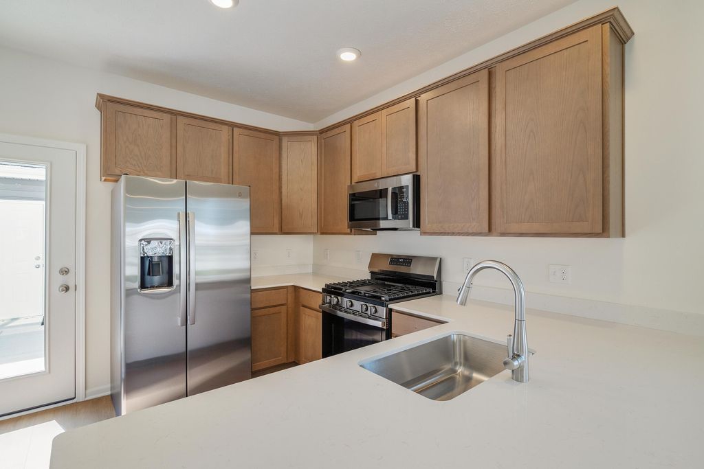 Photo of 13111 Carolina Street, Crown Point, IN 46307 (MLS # 830551)