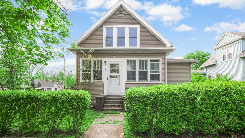 Photo of 302 Rockwood Street, La Porte, IN 46350 (MLS # 837993)