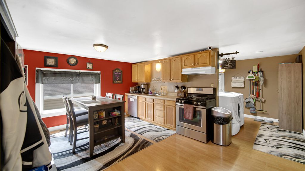 Photo of 302 Rockwood Street, La Porte, IN 46350 (MLS # 837993)