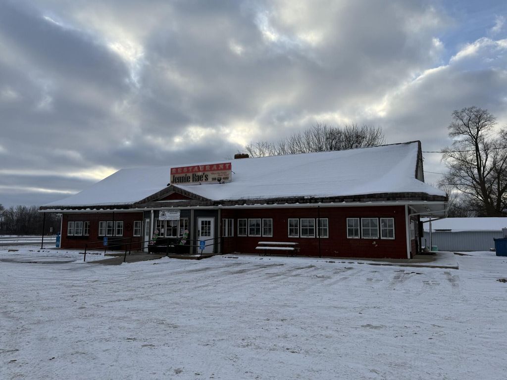 Photo of 5201 E Us Highway 20, Rolling Prairie, IN 46371 (MLS # 833211)
