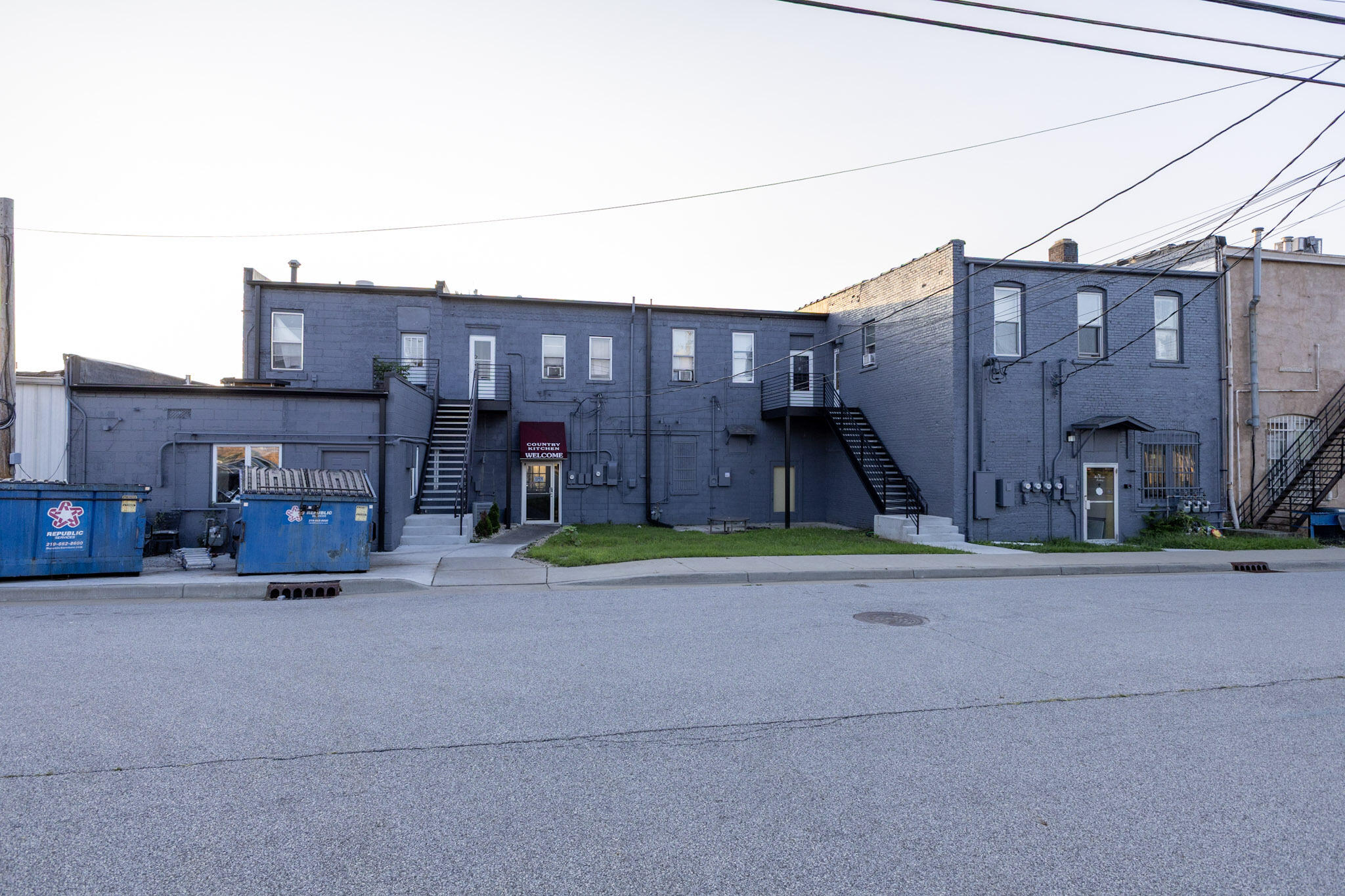 118-120 N Main Street