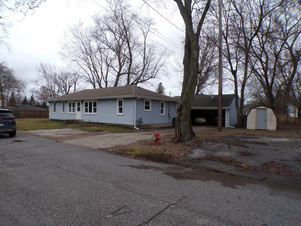Photo of 5076 Concord Avenue, Portage, IN 46368 (MLS # 835214)