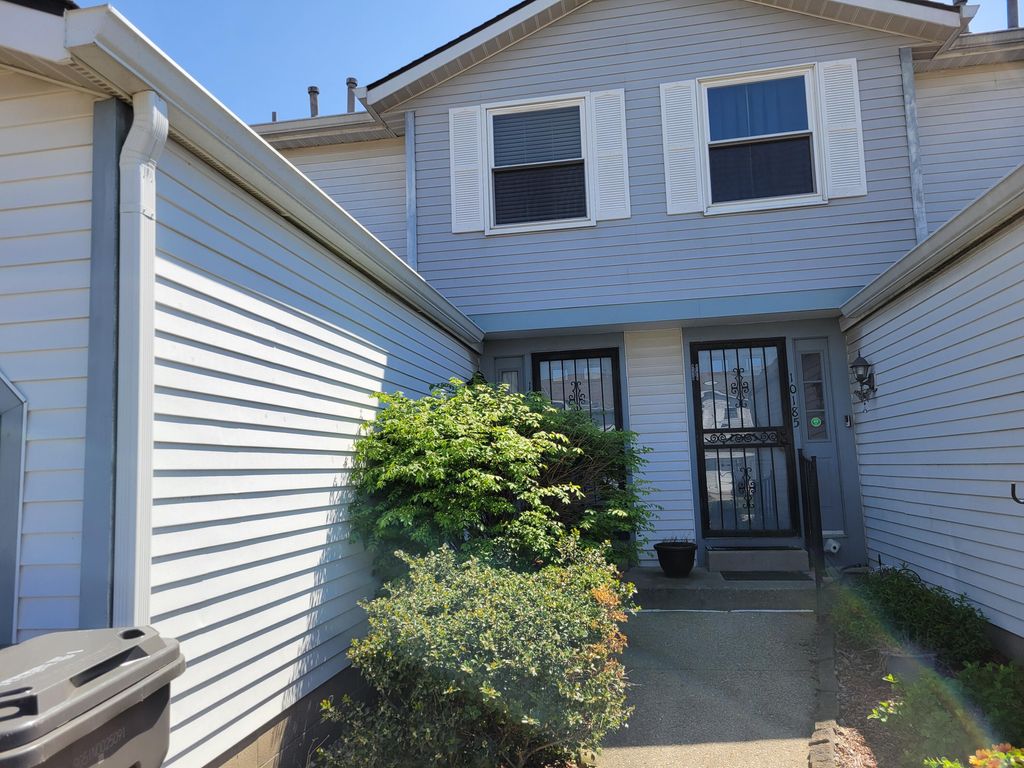 Photo of 10189 Dedham Drive, Indianapolis, IN 46229 (MLS # 837571)