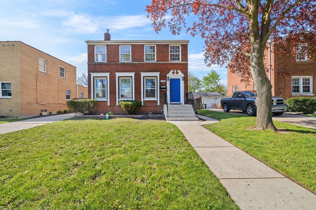 Photo of 248 Adelaide Place, Munster, IN 46321 (MLS # 837606)