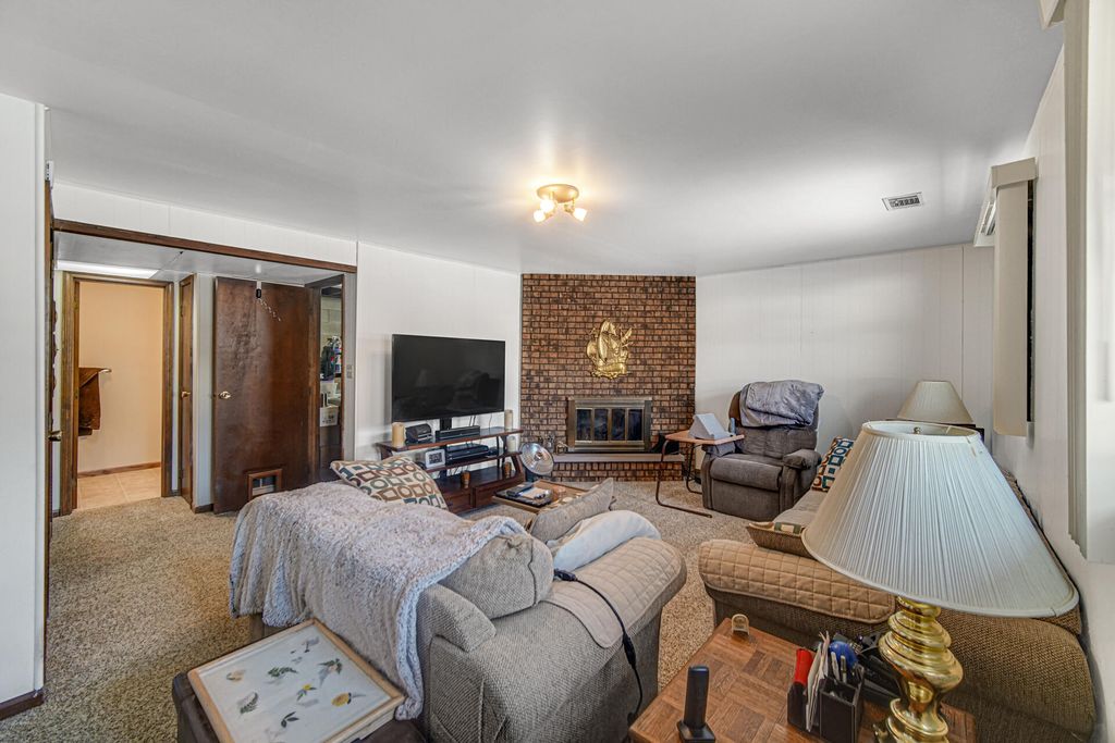 Photo of 6156 Gaston Avenue, Portage, IN 46368 (MLS # 833929)