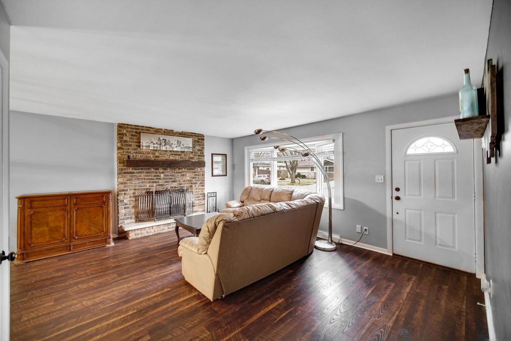 Photo of 9418 Cleveland Street, Crown Point, IN 46307 (MLS # 832704)