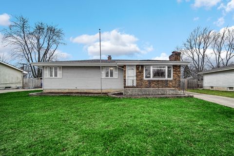 9418 Cleveland Street Crown Point IN 46307