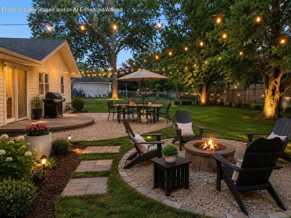 Photo of 111 Sherwood Drive, Crown Point, IN 46307 (MLS # 844708)
