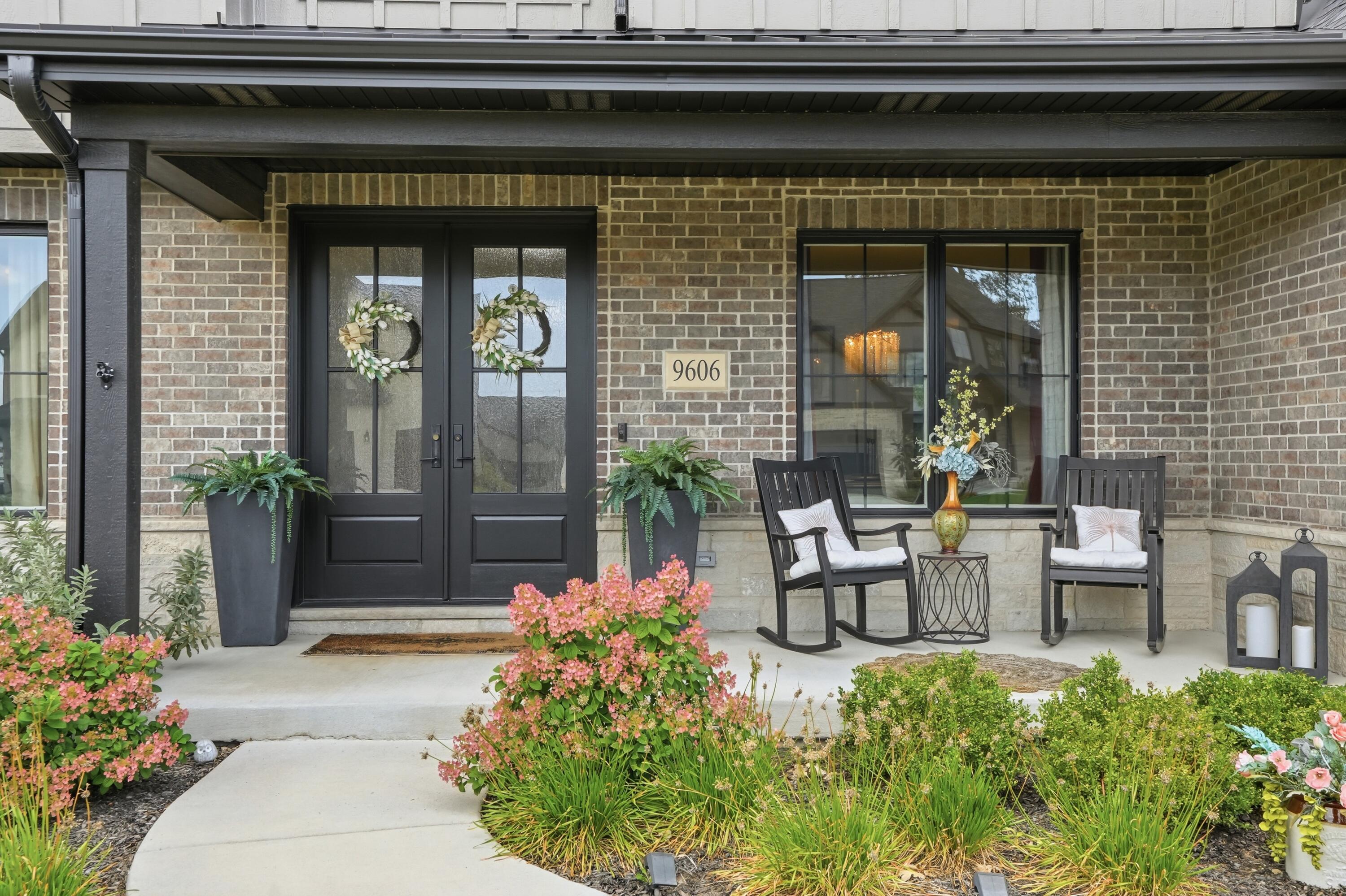 9606 Fescue Drive