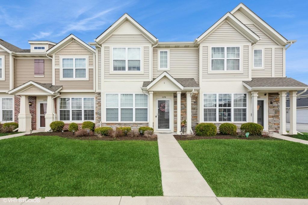 Photo of 1078 E 114th Avenue, Crown Point, IN 46307 (MLS # 830558)