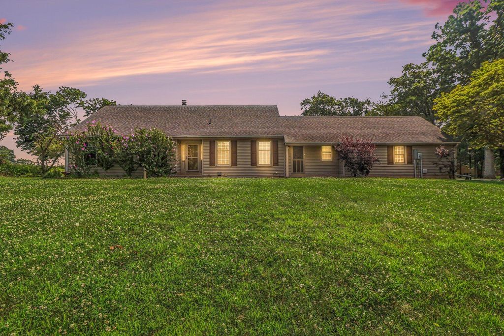 Photo of 11 Sager Road, Valparaiso, IN 46383 (MLS # 843004)