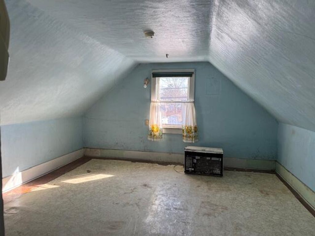 Photo of 609 Niles Street, La Porte, IN 46350 (MLS # 834673)