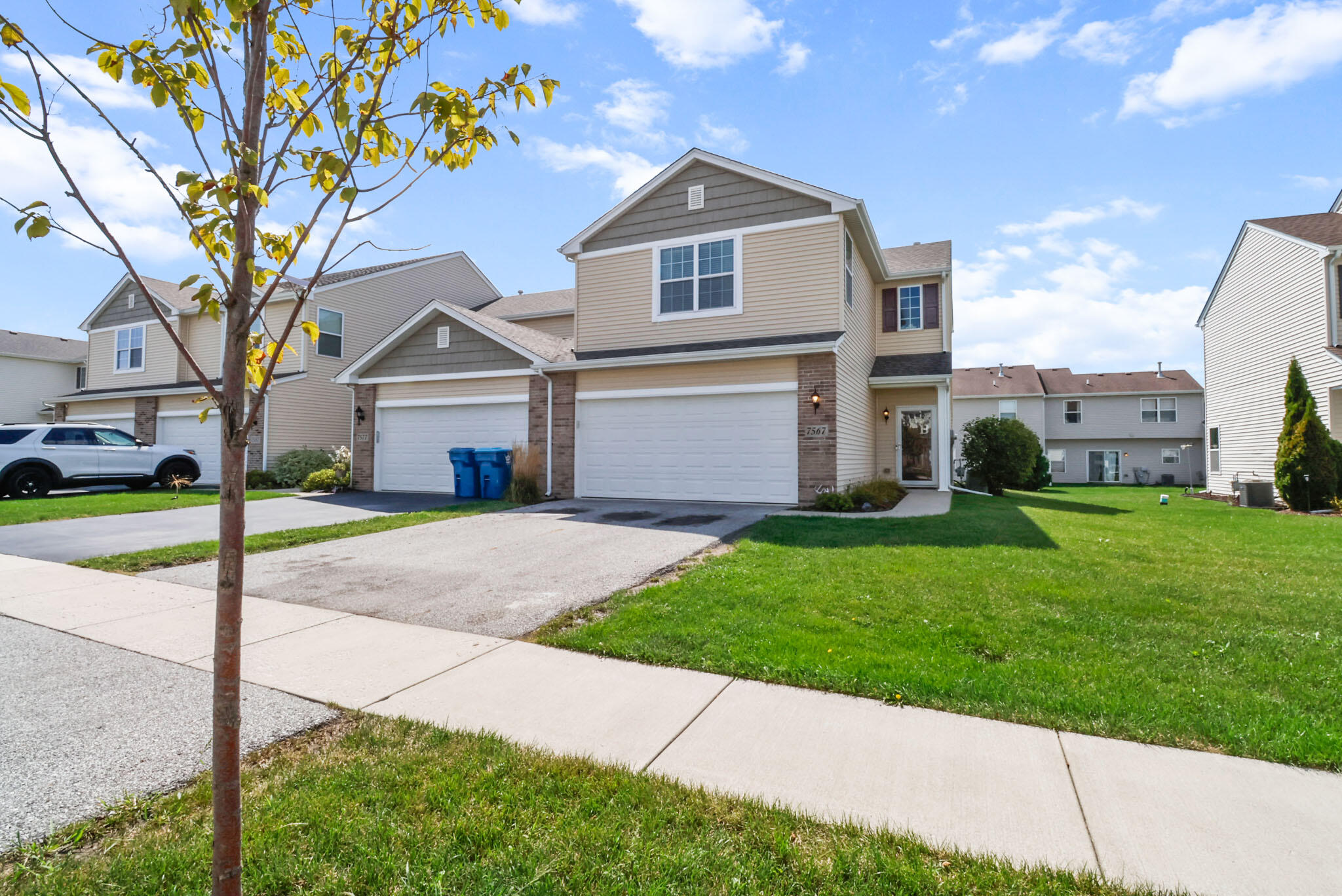 View Crown Point, IN 46307 townhome