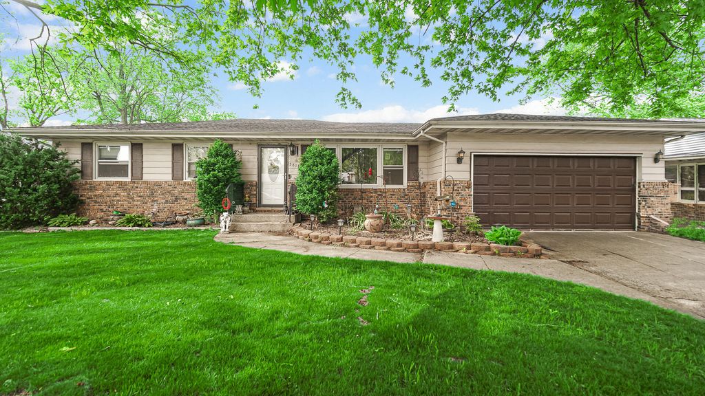 Photo of 5818 Springfield Avenue, Portage, IN 46368 (MLS # 837871)