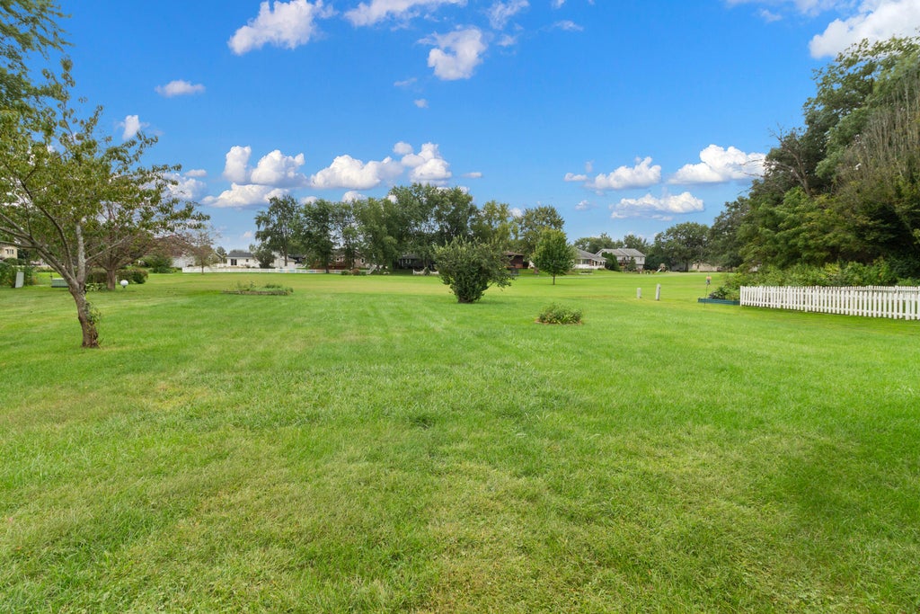 Photo of 4142 Augusta Drive, Crown Point, IN 46307 (MLS # 845948)