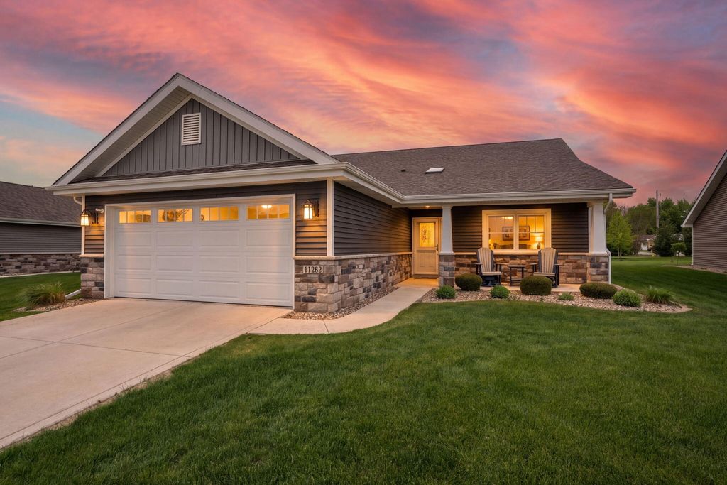 Photo of 14082 Breakwater Lane, Cedar Lake, IN 46303 (MLS # 838491)