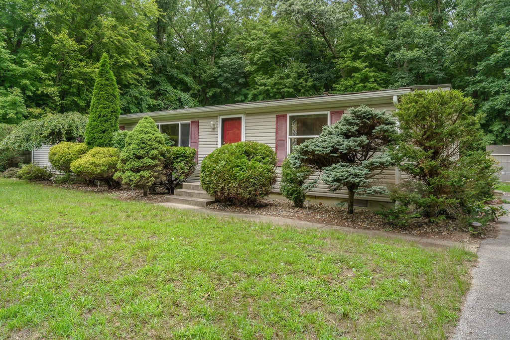 Photo of 6477 N 450 W, La Porte, IN 46350 (MLS # 843831)