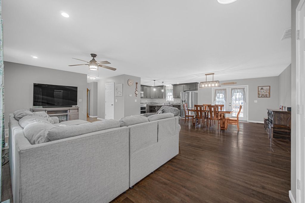 Photo of 1482 E 400 S, Knox, IN 46534 (MLS # 835635)