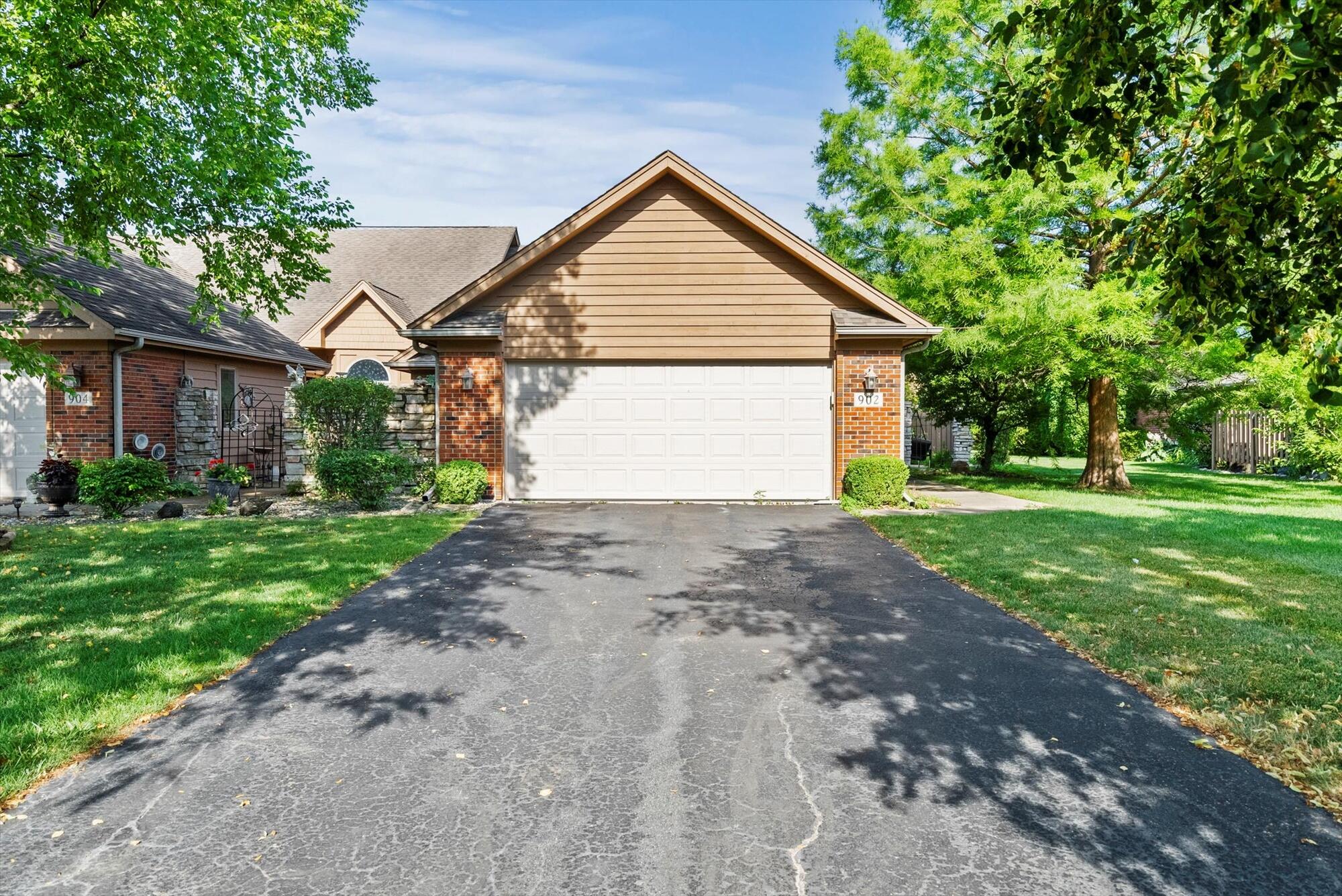 902 Cornwallis Lane