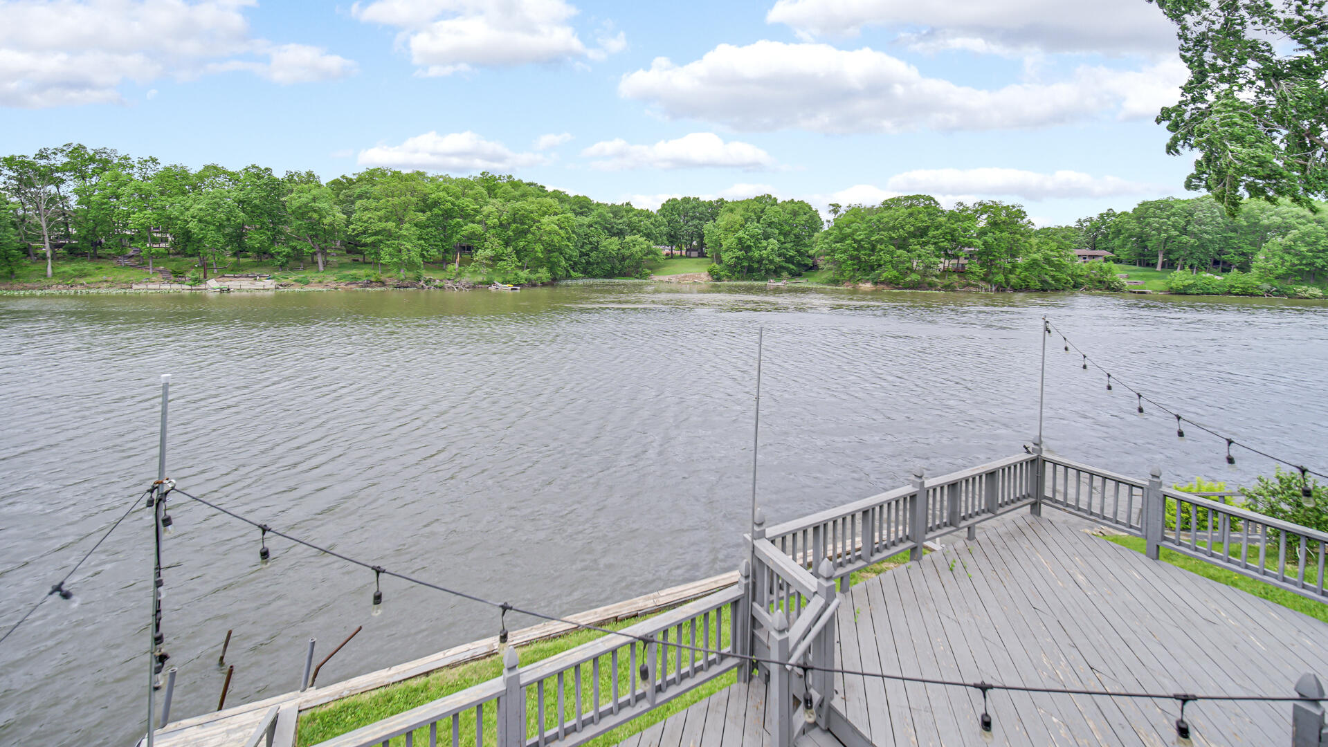 1234 River Terrace