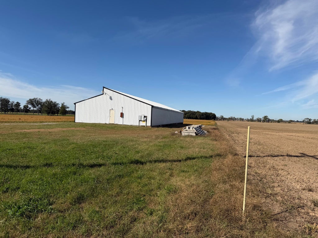Photo of 0 S 750 W, Wanatah, IN 46390 (MLS # 846535)