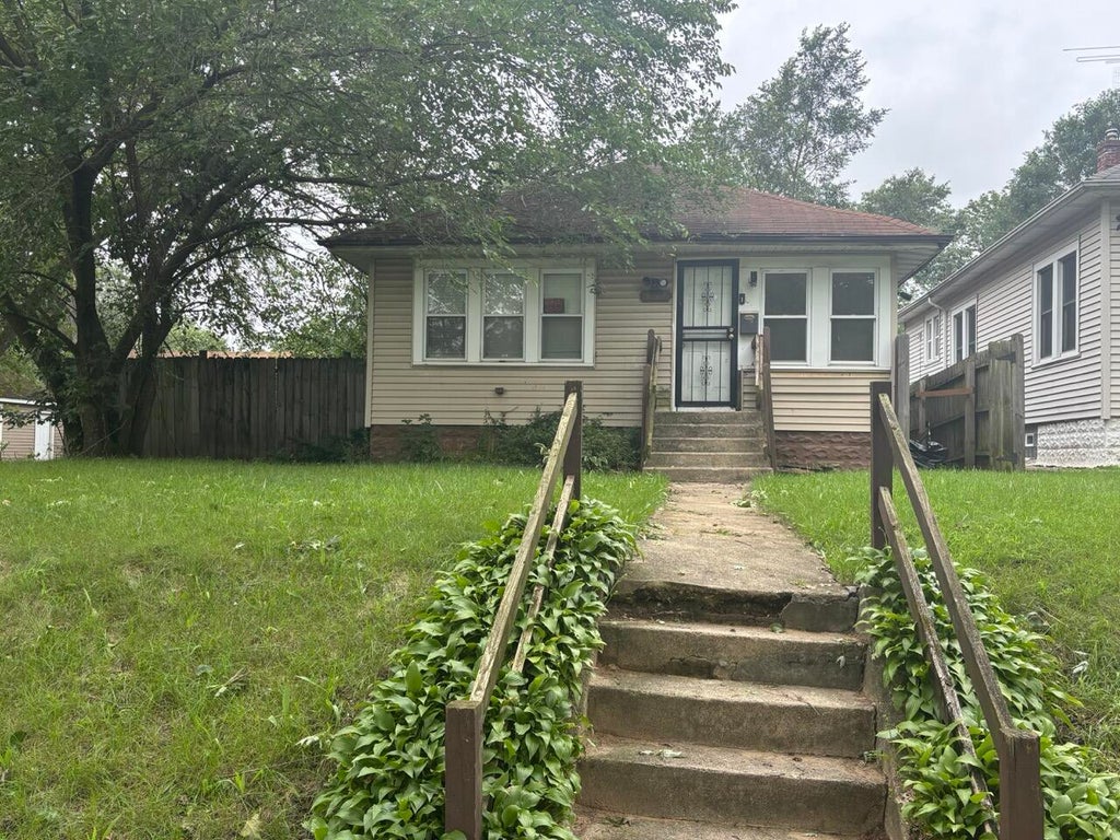 Photo of 4242 Maryland Street, Gary, IN 46409 (MLS # 844611)