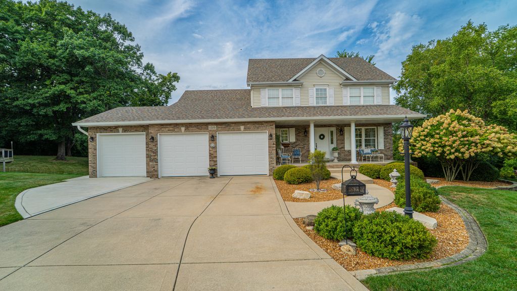 Photo of 1205 Waterside Lane, Crown Point, IN 46307 (MLS # 837786)