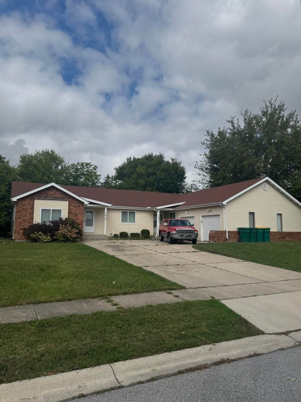 Photo of 7432-34 Noble Street, Merrillville, IN 46410 (MLS # 833468)