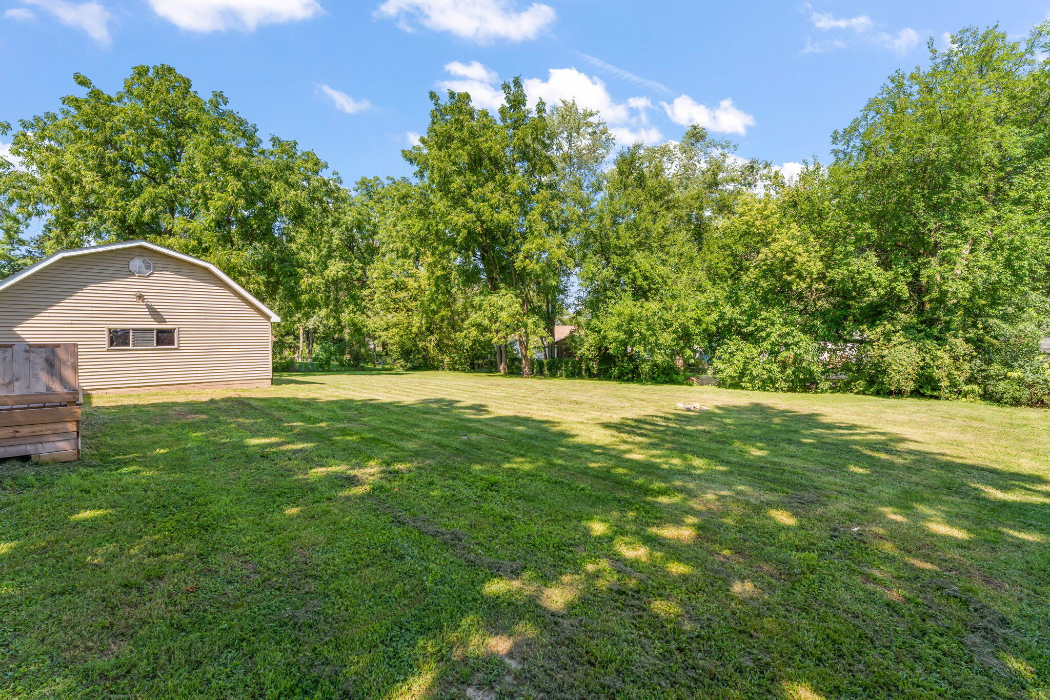 Hebron, Indiana 46341, United States, 5 Bedrooms Bedrooms, ,3 BathroomsBathrooms,Residential,Active,192423