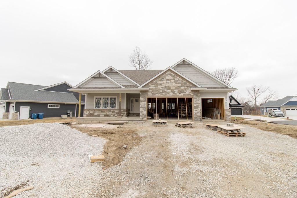 Photo of 12600 Woodside Drive, Cedar Lake, IN 46303 (MLS # 834886)