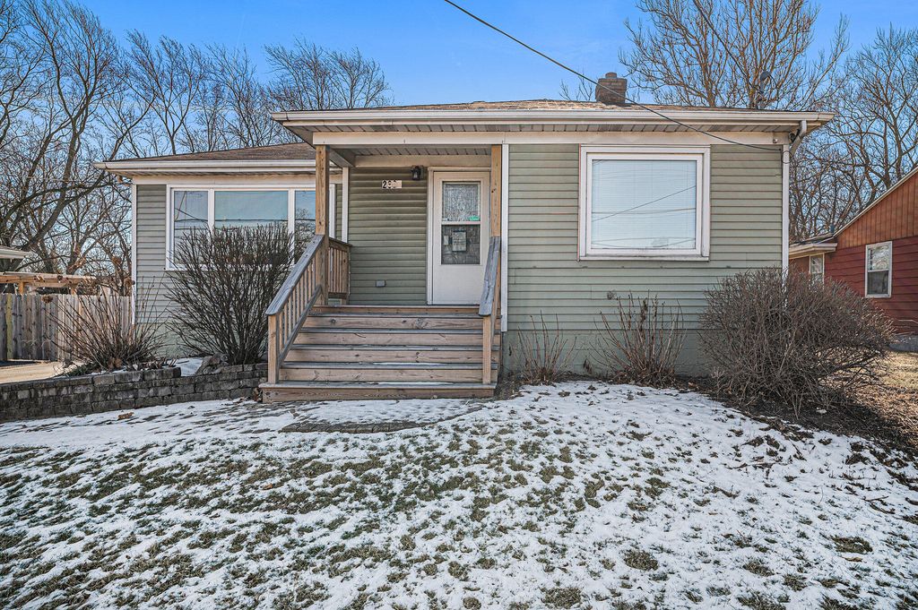 Photo of 2636 45th Street, Highland, IN 46322 (MLS # 831748)