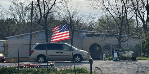 Property photo of 143 N 500 W, Valparaiso, IN 46385