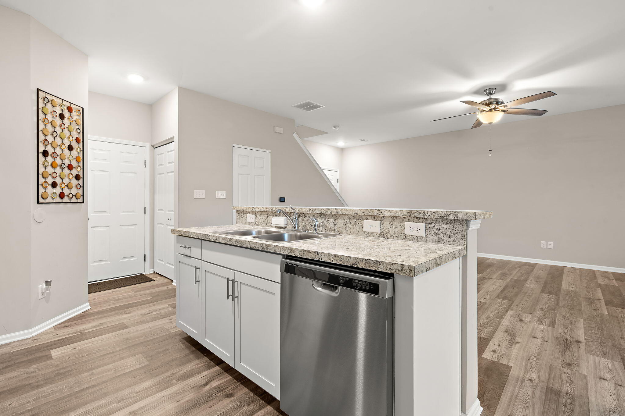 Lowell, Indiana 46356, United States, 3 Bedrooms Bedrooms, ,3 BathroomsBathrooms,Residential,Active,249137