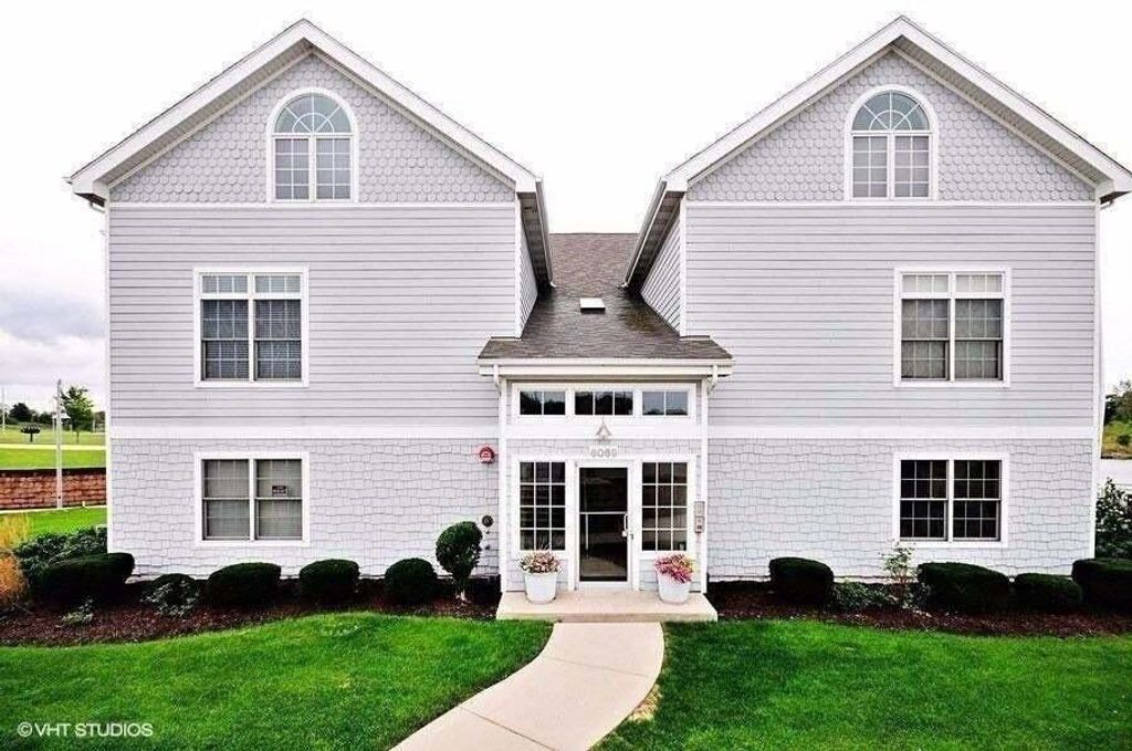 Photo of 6069 S Dune Harbor Drive #302, Portage, IN 46368 (MLS # 832163)