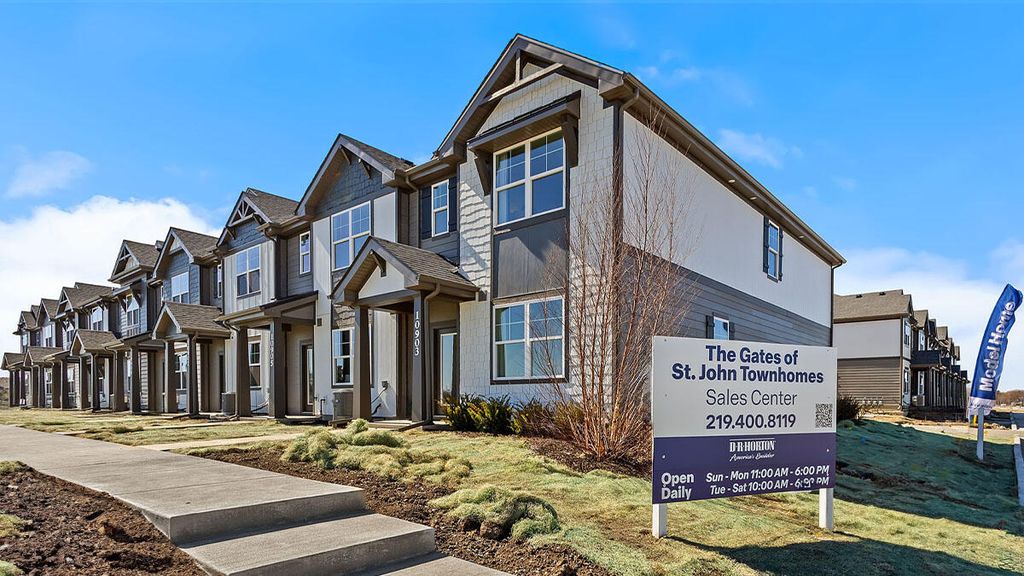 Photo of 9032 Remington Way, Saint John, IN 46373 (MLS # 837690)